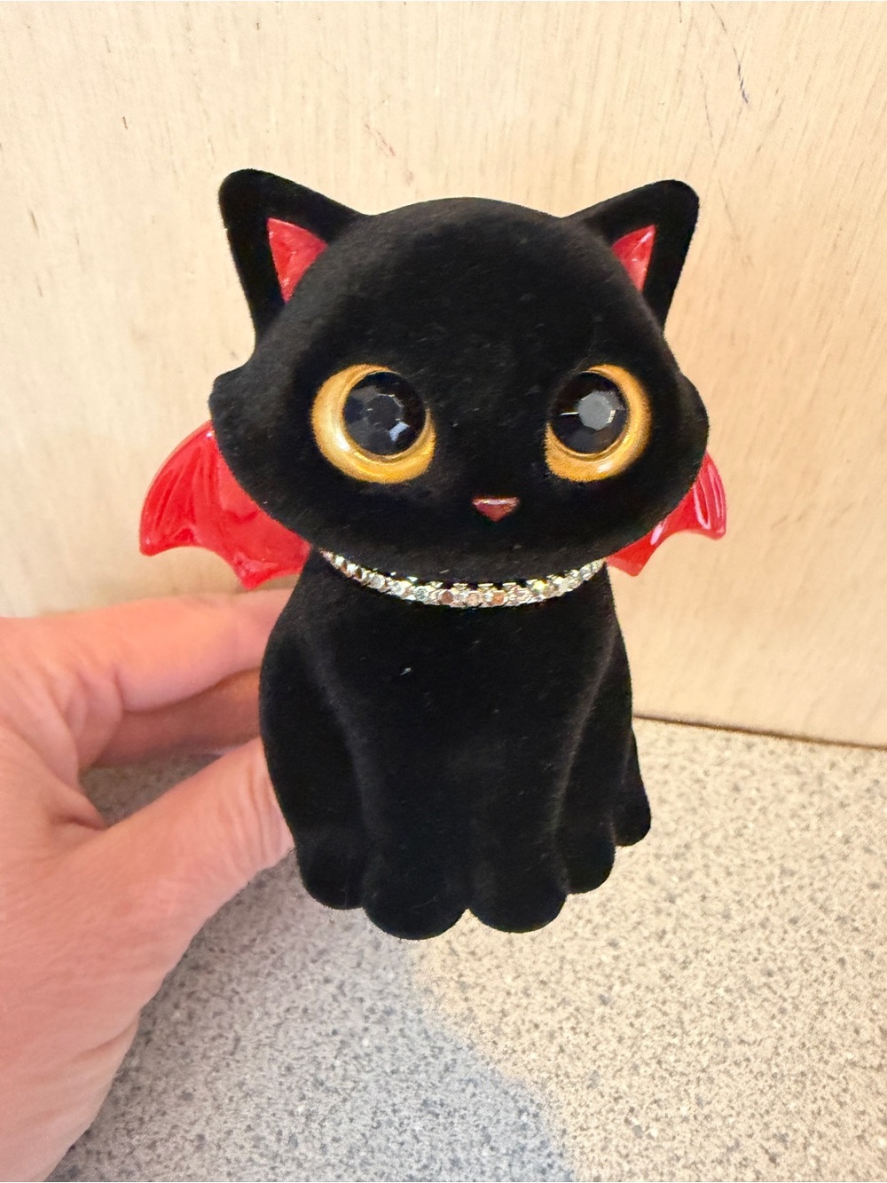 Bath & Body Works Wallflower Plug Spooky Black Cat Bat Halloween 2026 Nightlight